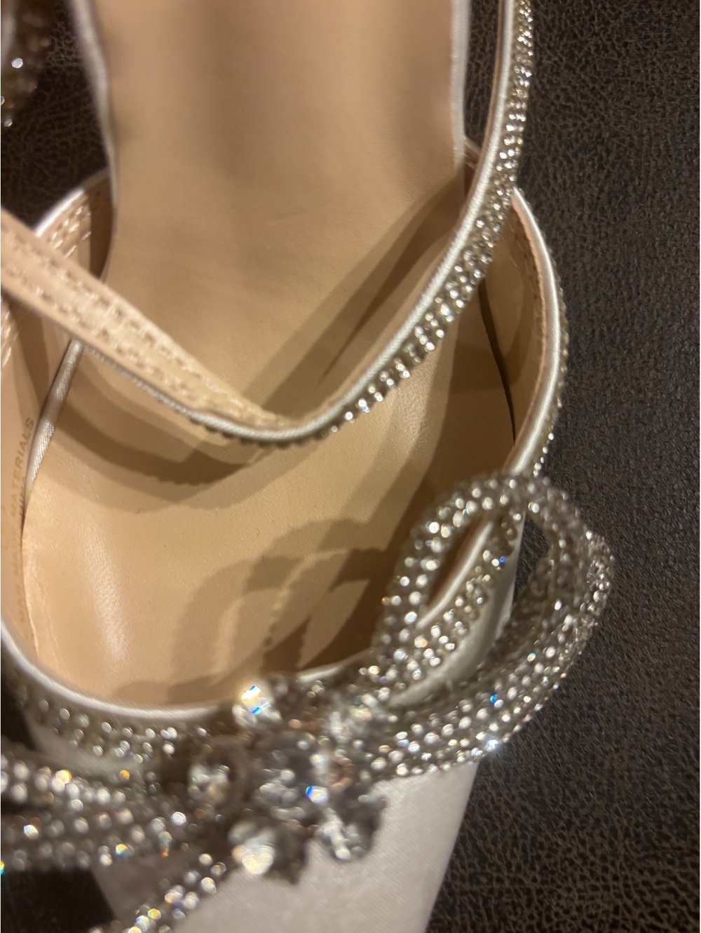 Lulus Ivory Satin Rhinestone Bow Wedding Heels Pointed Toe Size 6 - Picture 2 of 7
